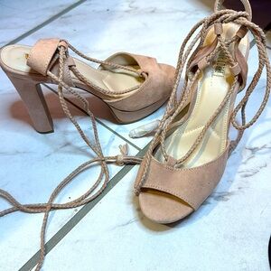 Jennifer Lopez Blush Platform heels